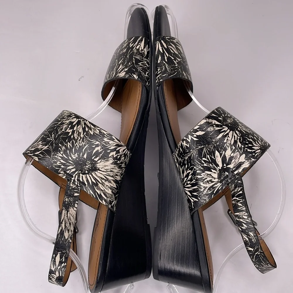 Patricia Nash Sandals Mirella Open Toe Slingback Sunflower BlkWhite Sandals - Picture 3 of 9